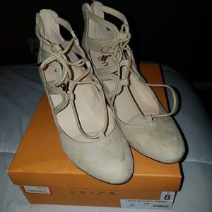 Unisa Women's Shoes